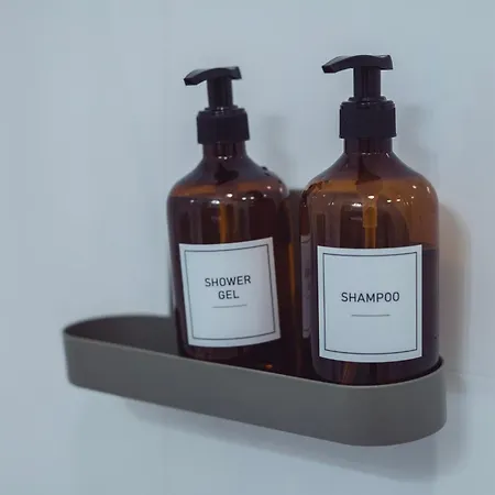 Modern ǀ Ac, Free Parking براتسيلافا